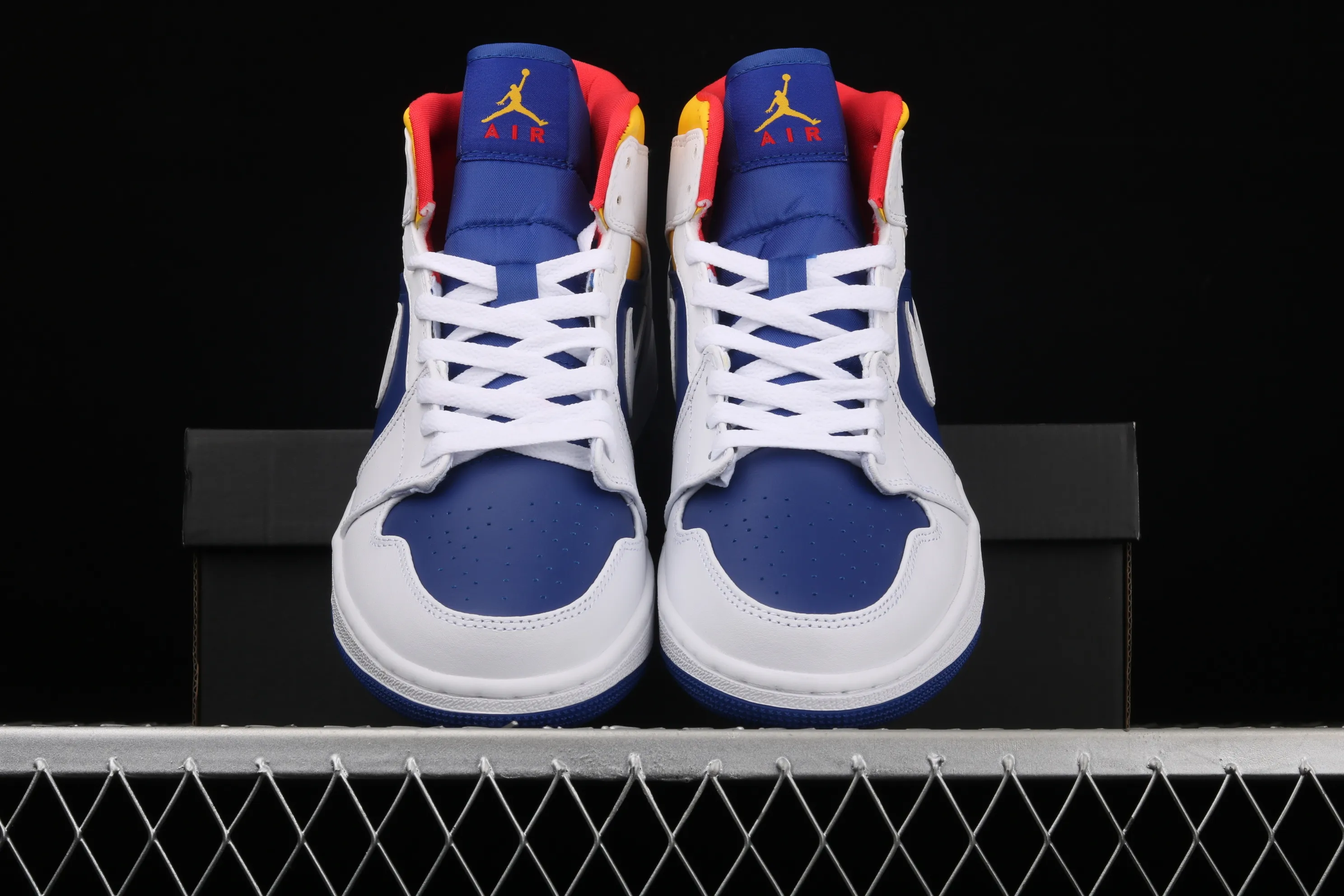 All categories Air Jordan Jordan series basketball shoes Air Jordan 1 Mid Air Jordan 1 Mid AJ1 Joe 1 mid-top white, yellow and blue color 554724-131
